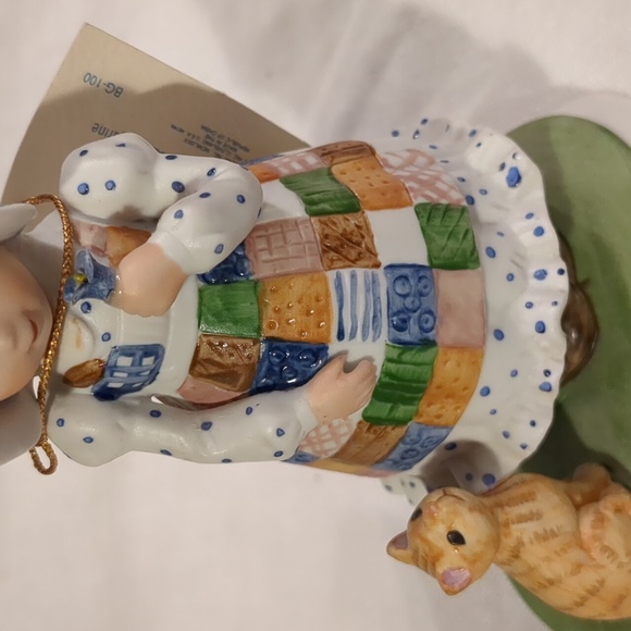 Holly Hobbie Figurine Blue Girl Cat Hand Painted Prairie Tabby Porcelain Vtg 70s - Picture 9 of 14